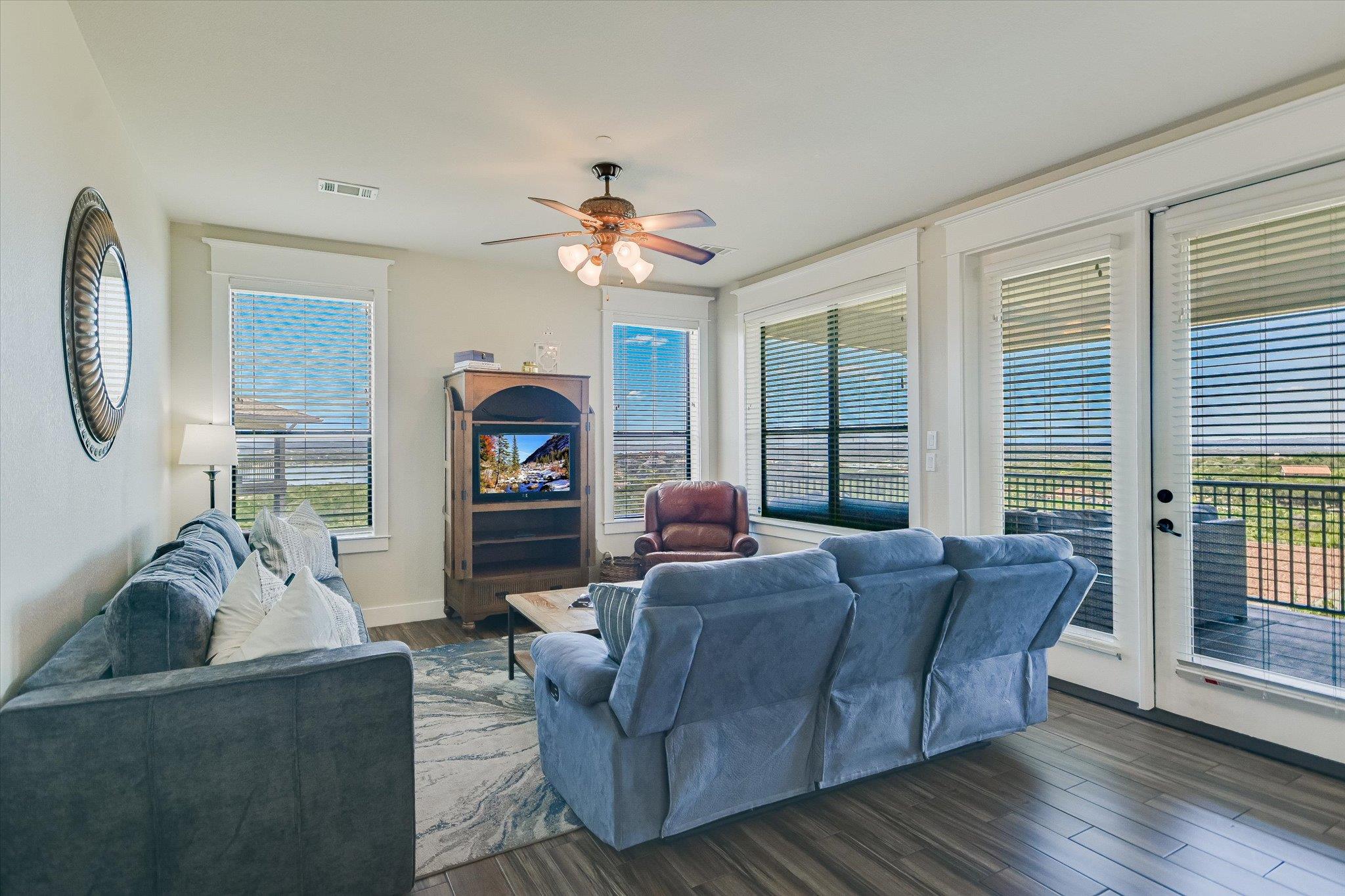 17804 Maritime Point Dr # 303, Jonestown, TX 78645