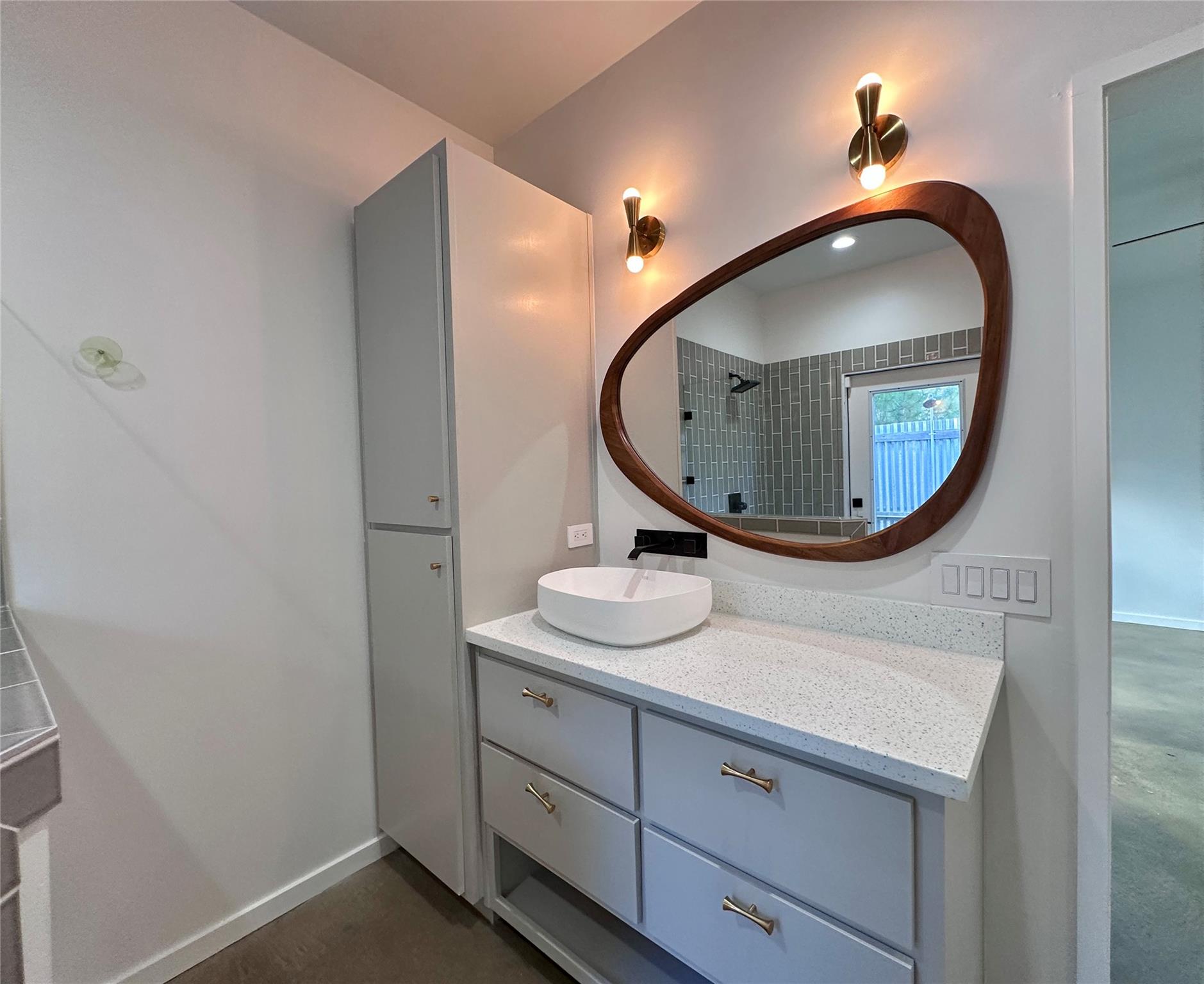 137 Mulberry Ln, Bastrop, TX 78602