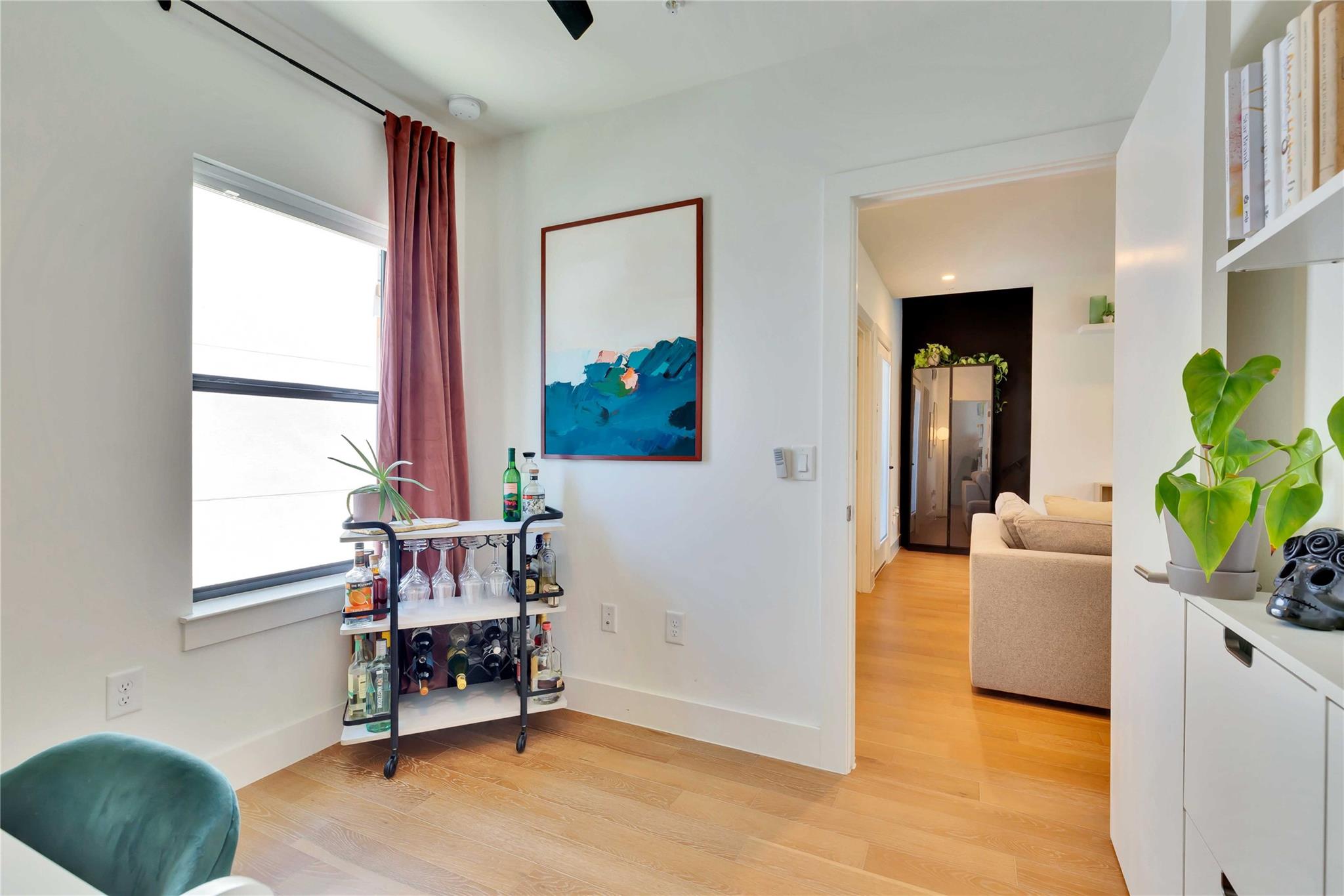 1128 Chicon St # 201, Austin, TX 78702