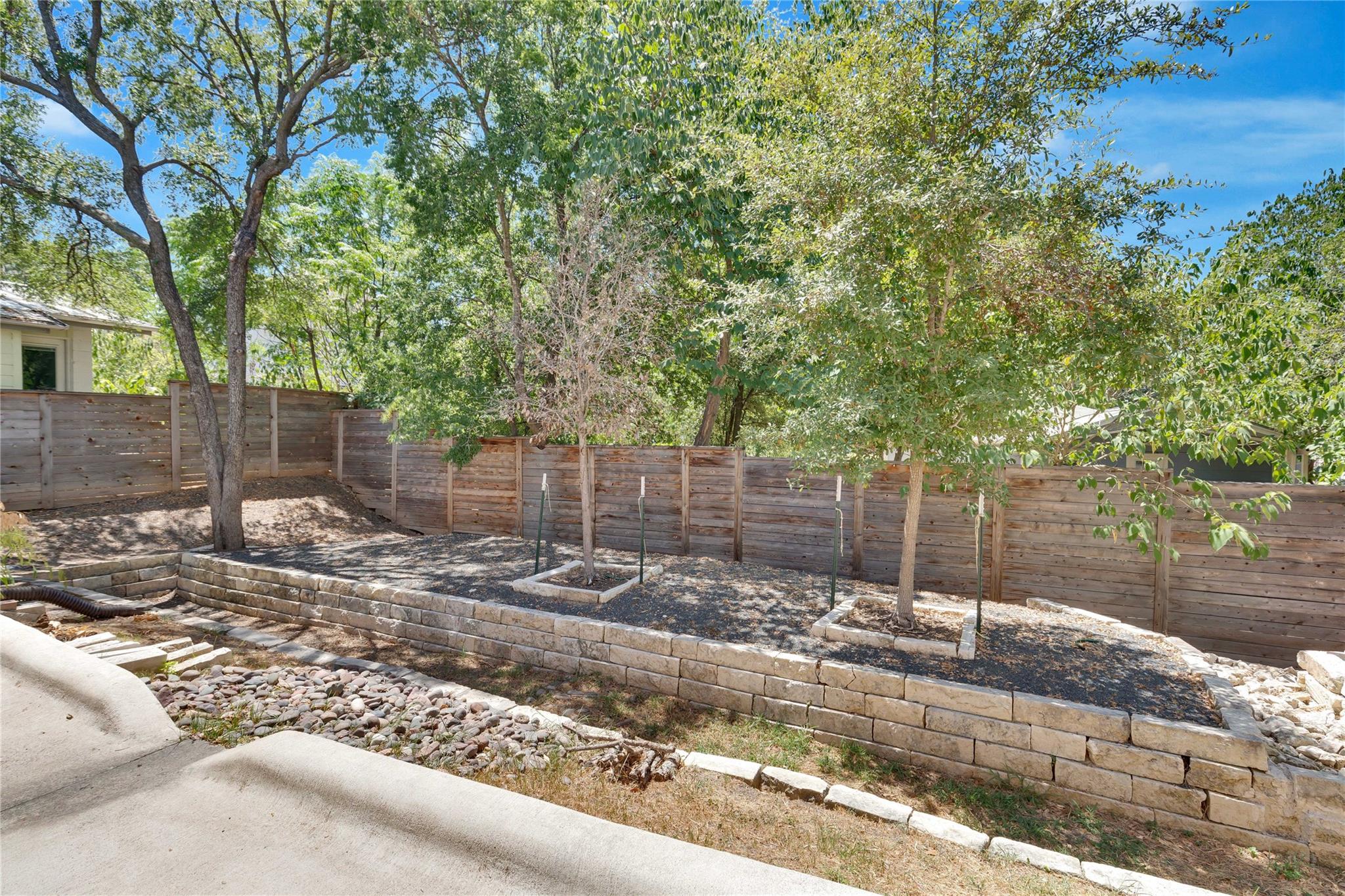 1128 Chicon St # 201, Austin, TX 78702