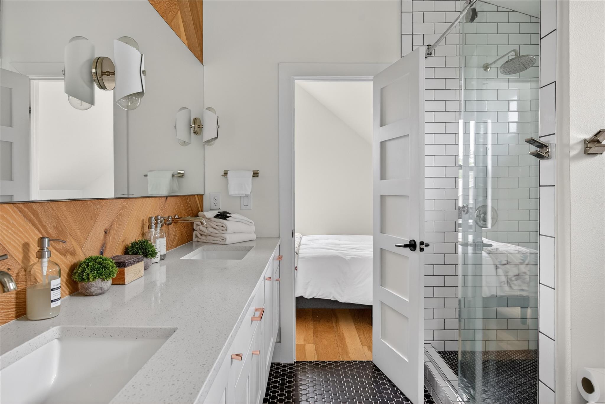 2819 E 22nd St, Austin, TX 78722