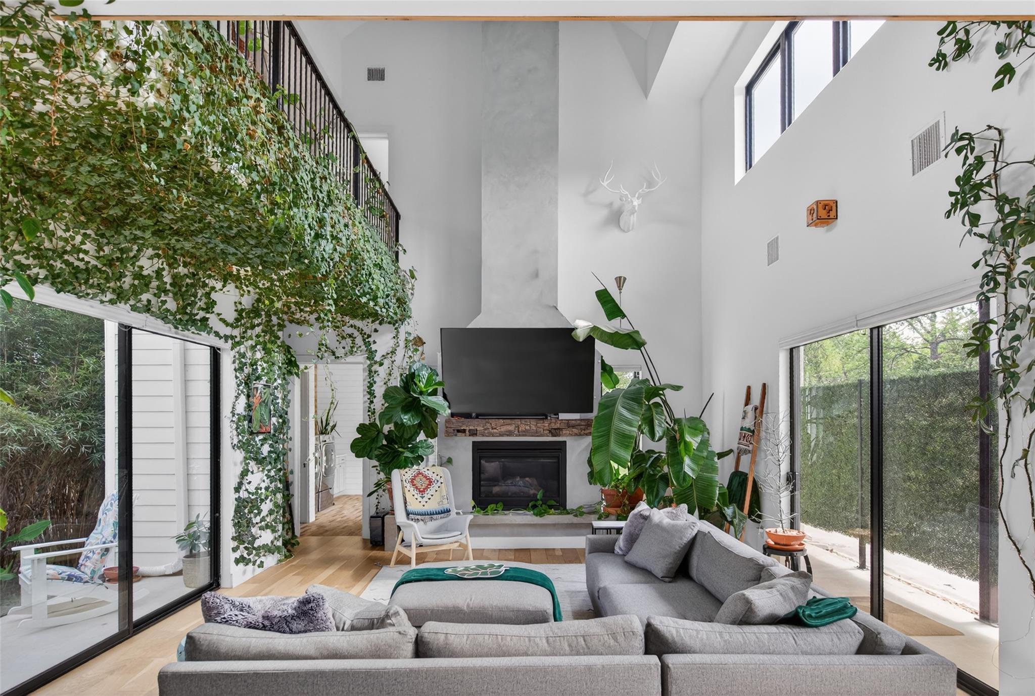 2819 E 22nd St, Austin, TX 78722