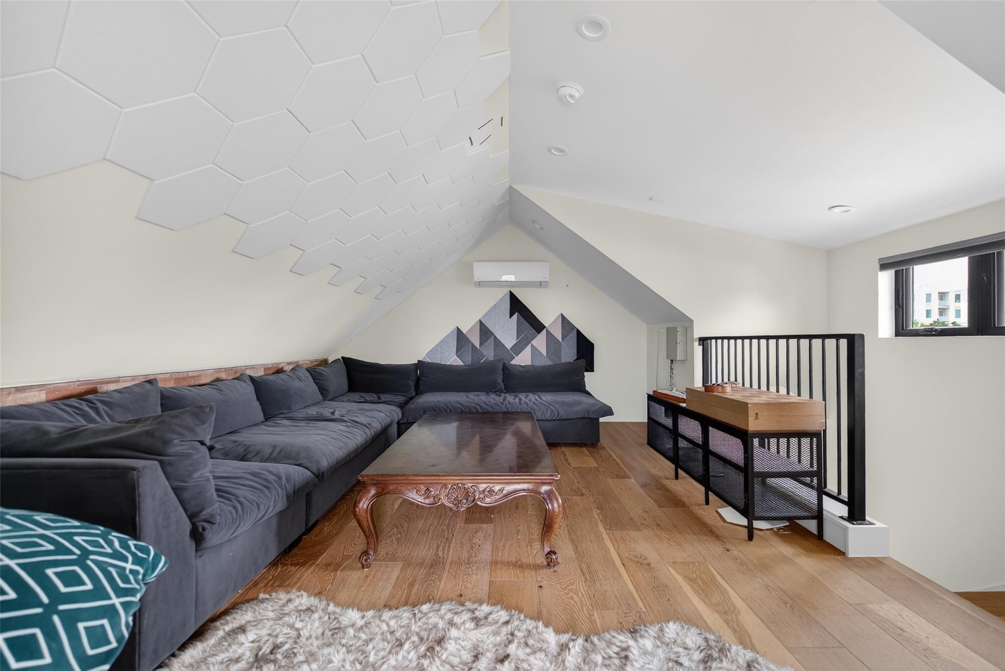 2819 E 22nd St, Austin, TX 78722