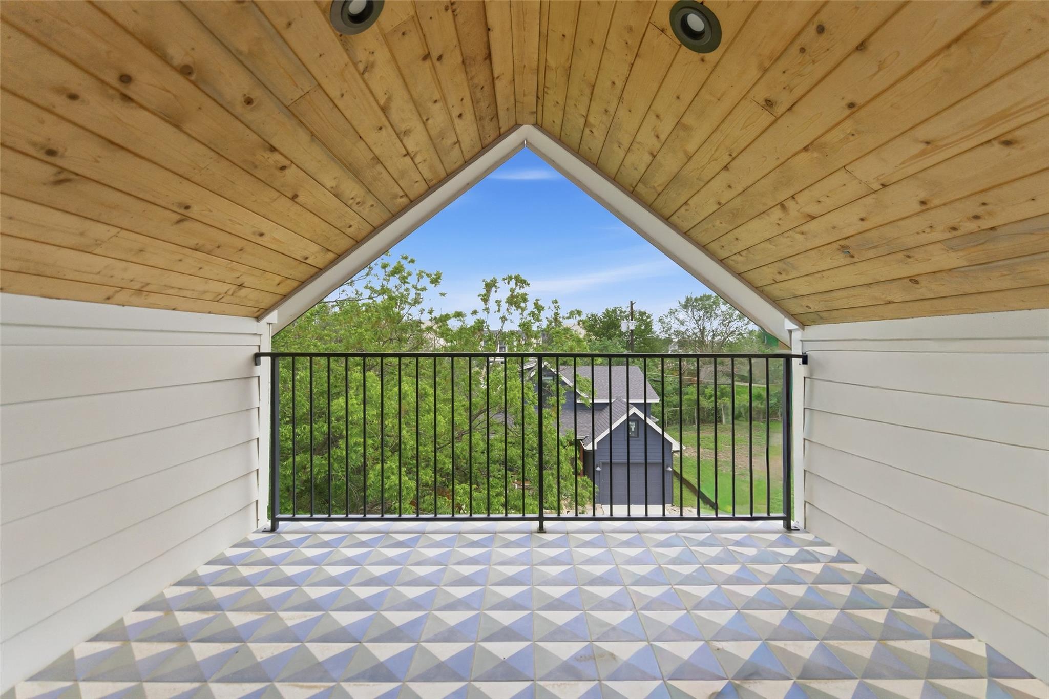 2819 E 22nd St, Austin, TX 78722