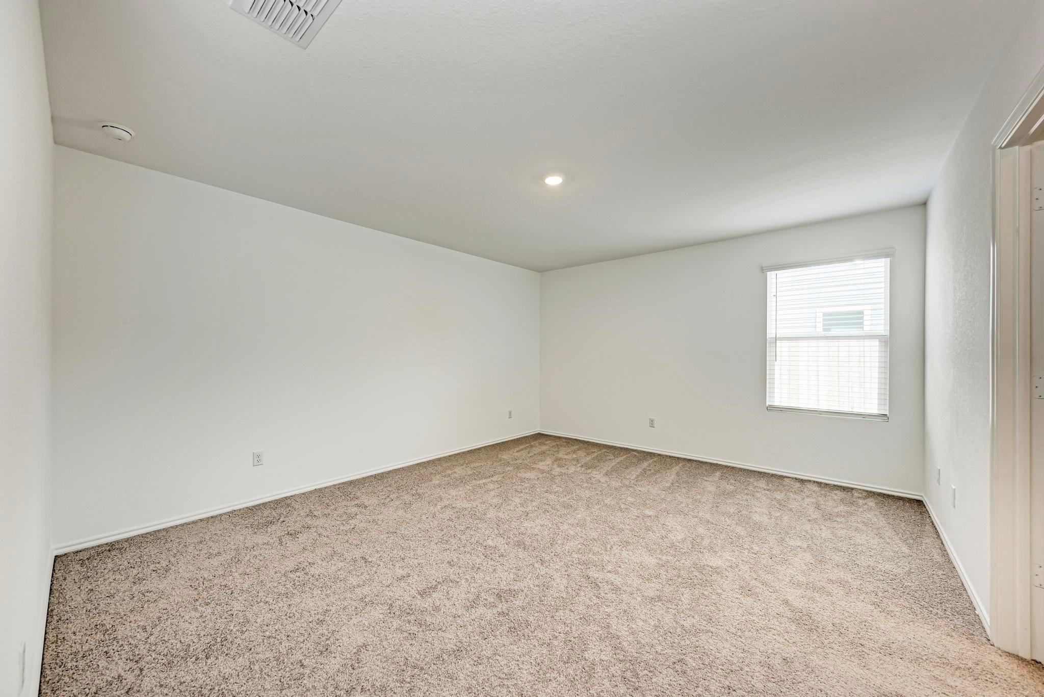 313 Marty Allen Loop, Jarrell, TX 76537