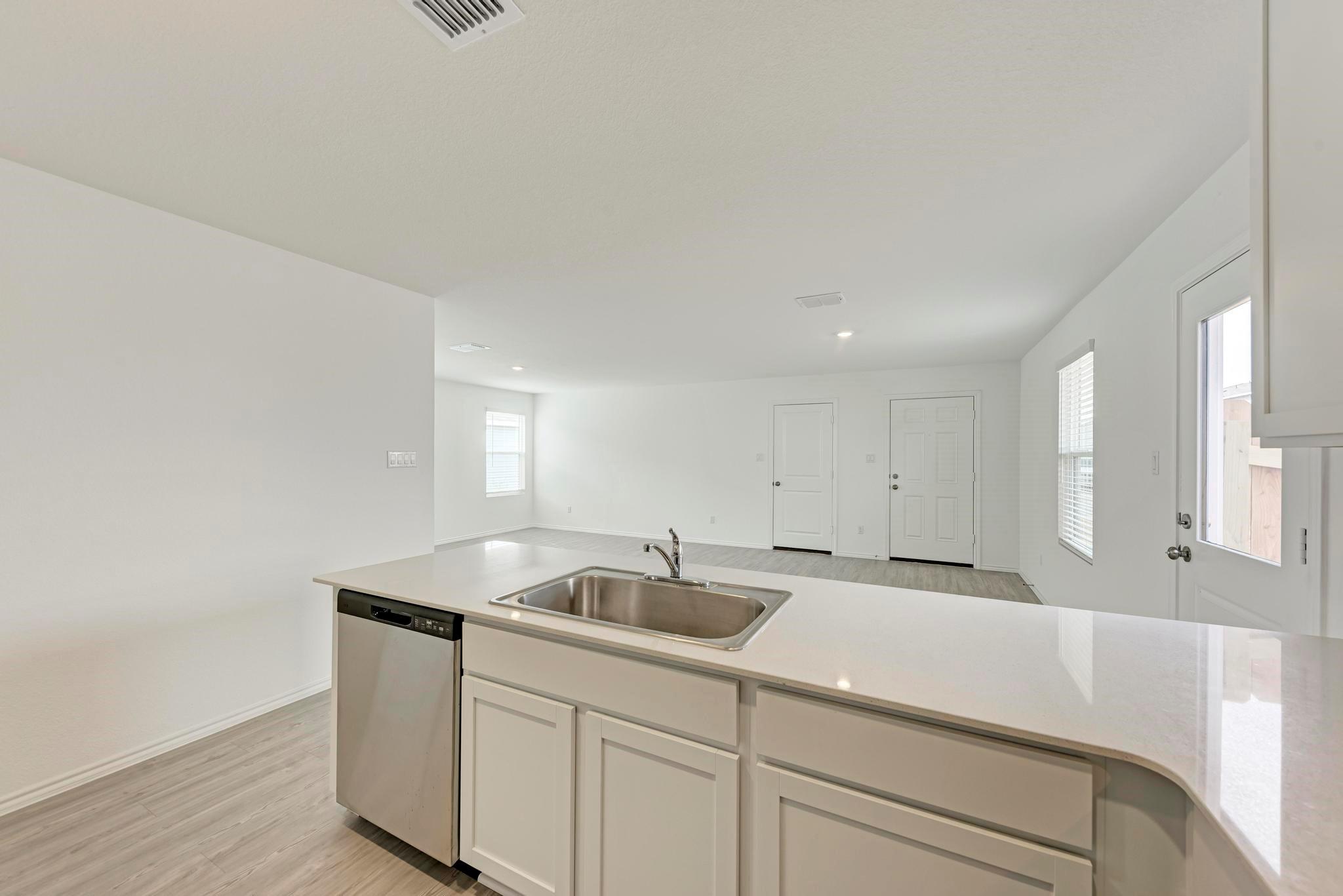 313 Marty Allen Loop, Jarrell, TX 76537