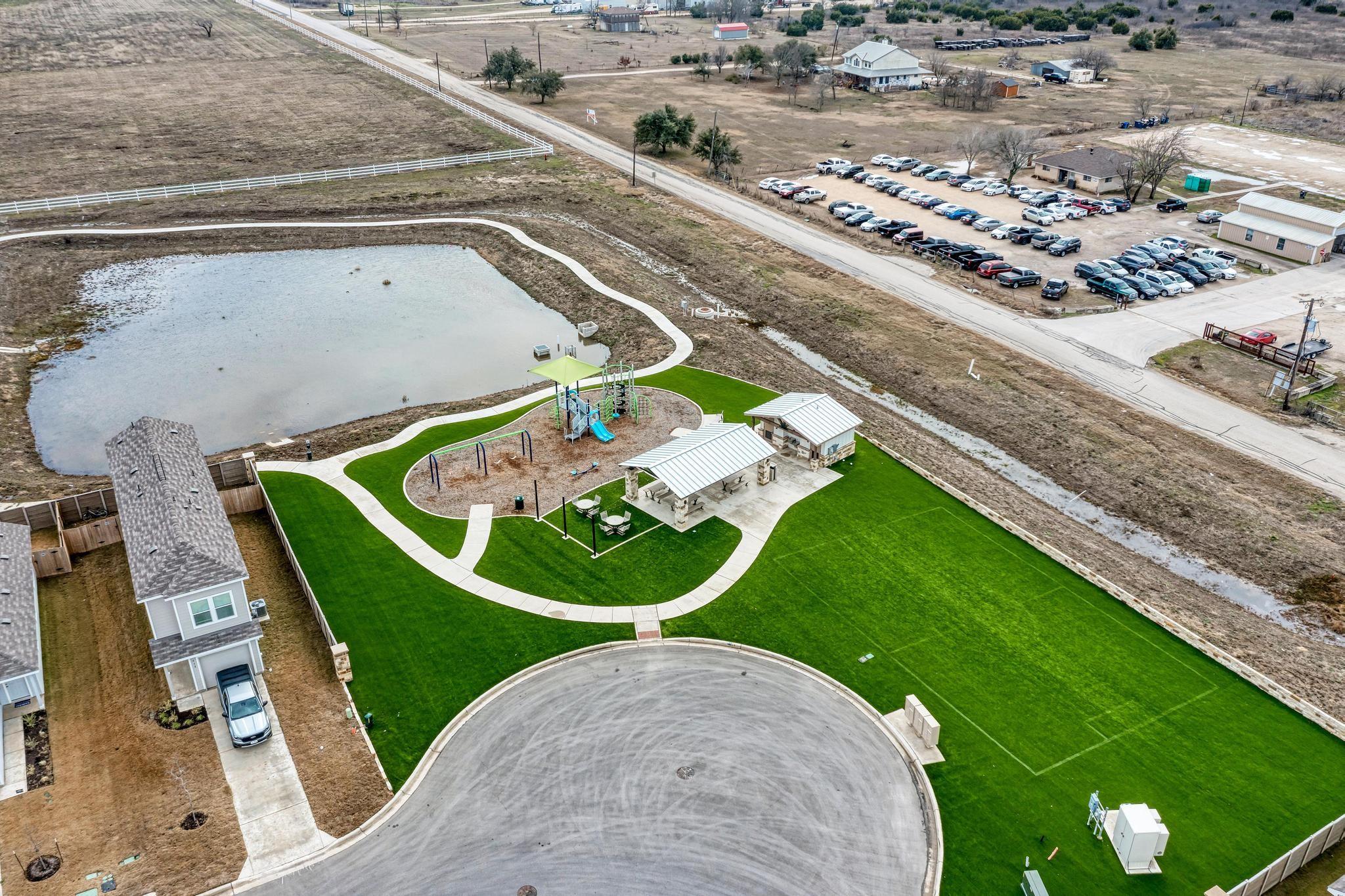 313 Marty Allen Loop, Jarrell, TX 76537