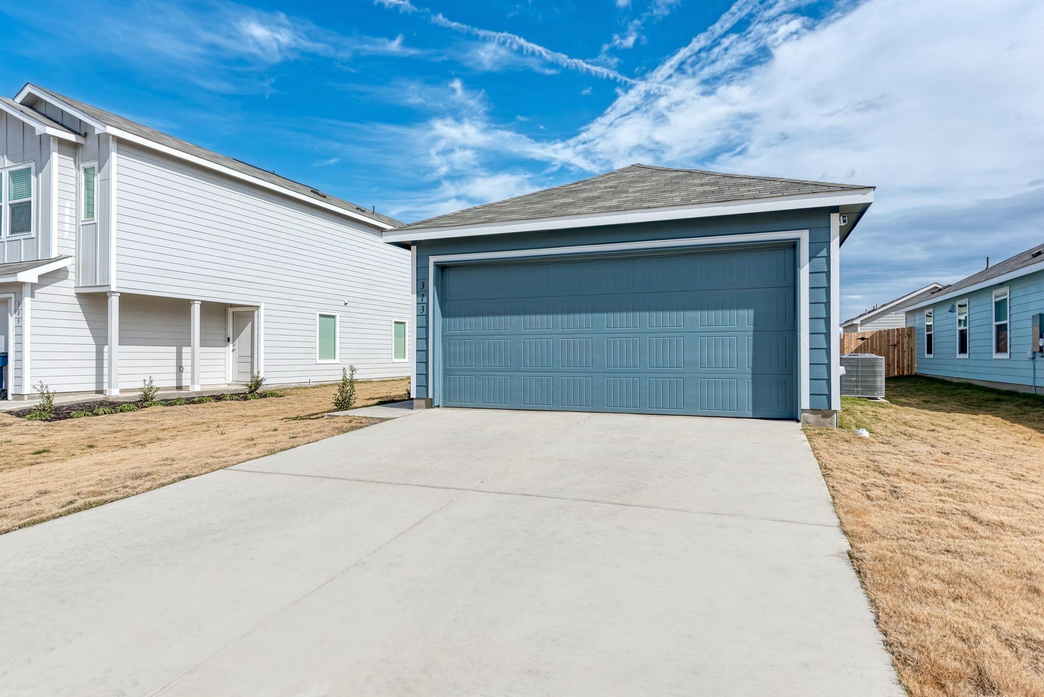 313 Marty Allen Loop, Jarrell, TX 76537