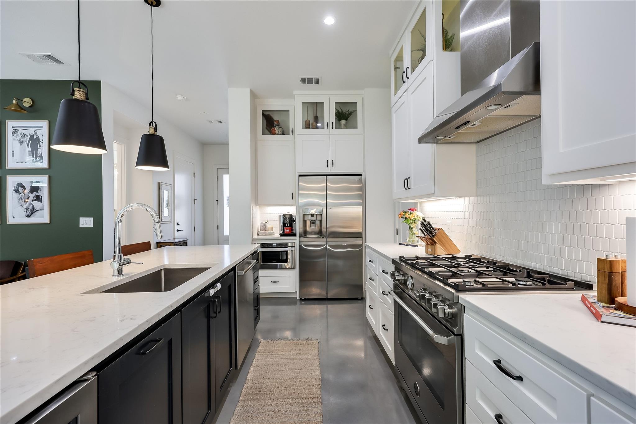 2111 Greenwood Ave # A, Austin, TX 78723
