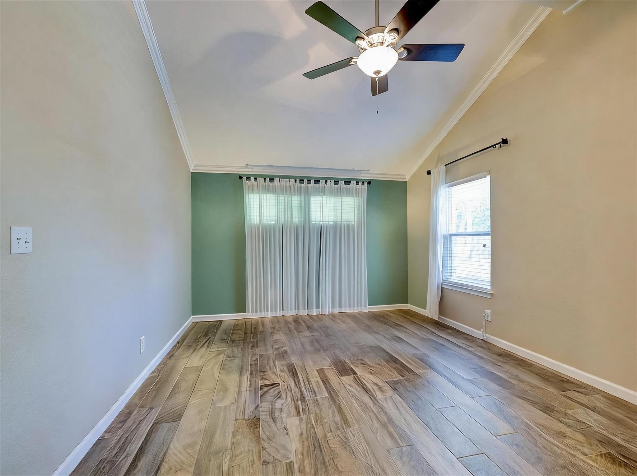 1002 Deep Wood Dr, Round Rock, TX 78681