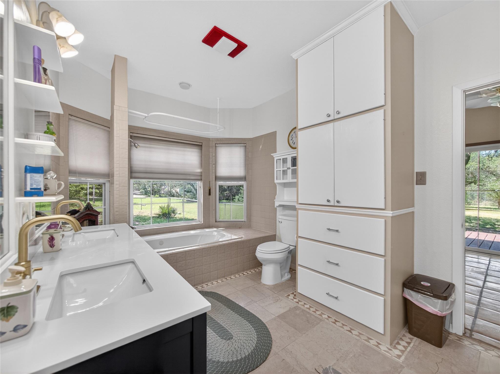 613 Breakaway Rd, Cedar Park, TX 78613
