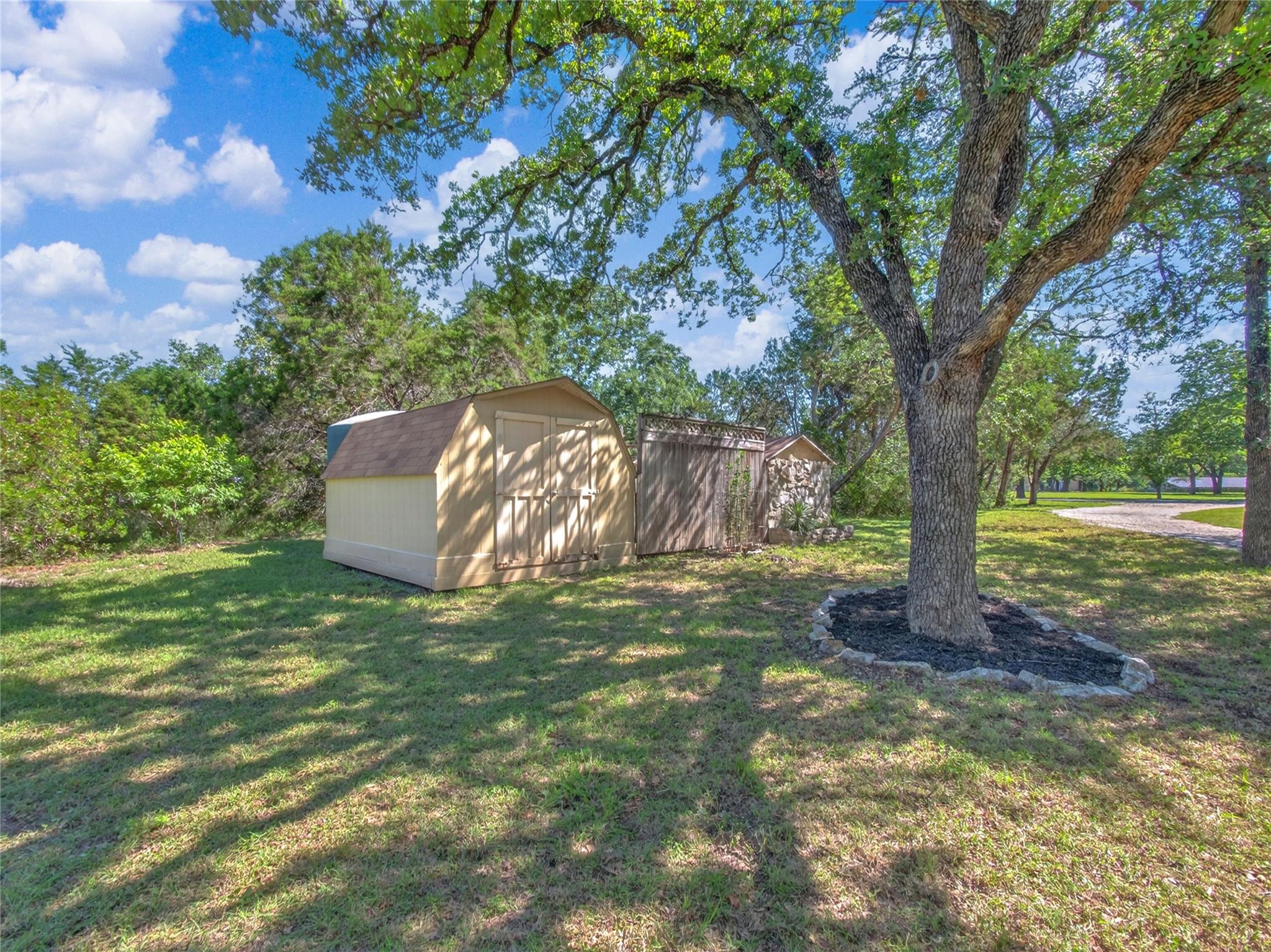 613 Breakaway Rd, Cedar Park, TX 78613