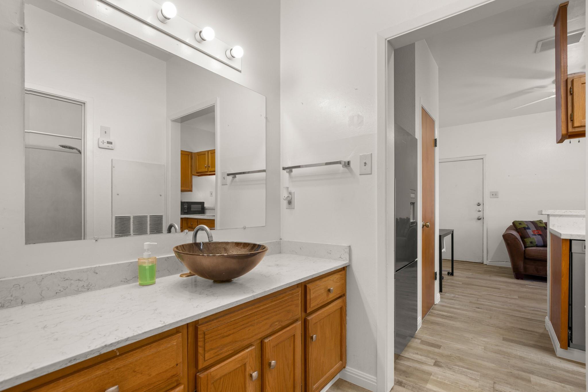 1905 San Gabriel St # 101, Austin, TX 78705