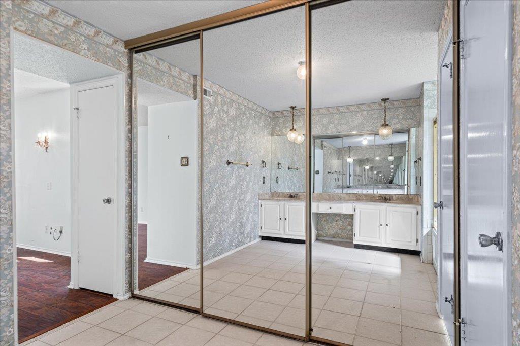 4405 Clarno Dr, Austin, TX 78749
