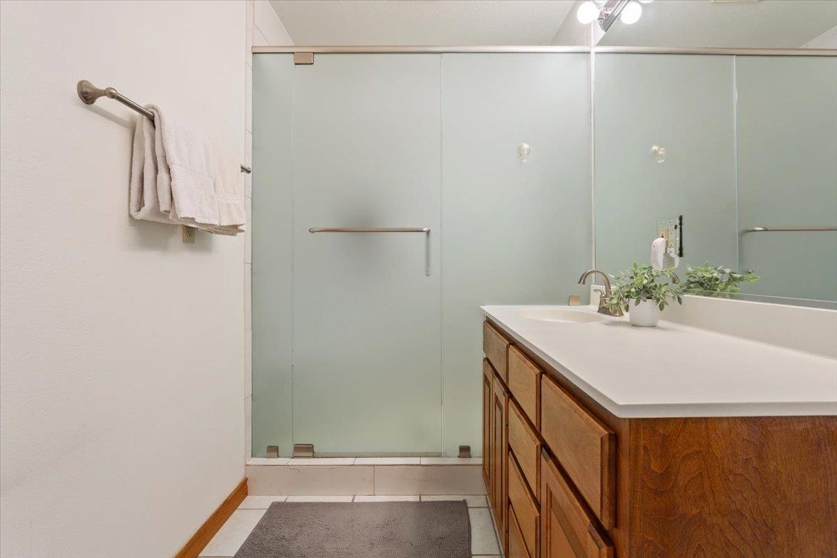1115 Hackberry Dr, Marble Falls, TX 78654