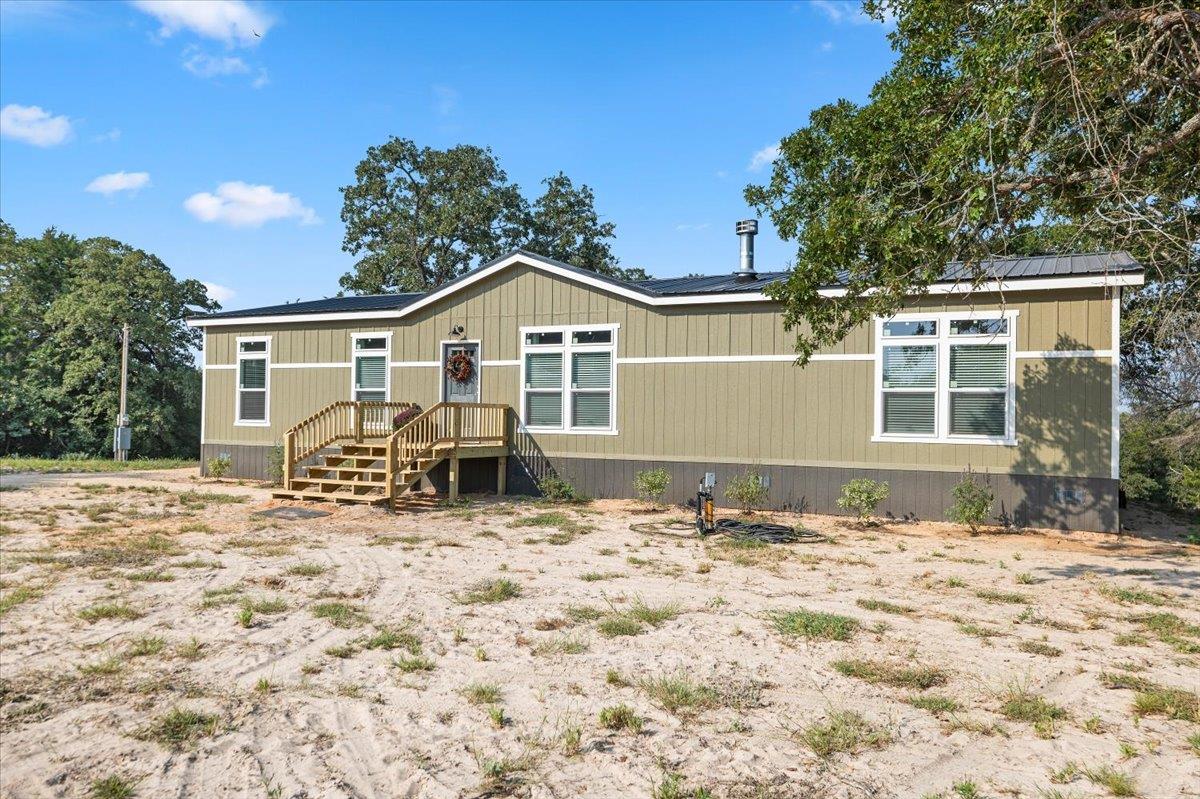 5040 County Road 320, Rockdale, TX 76567