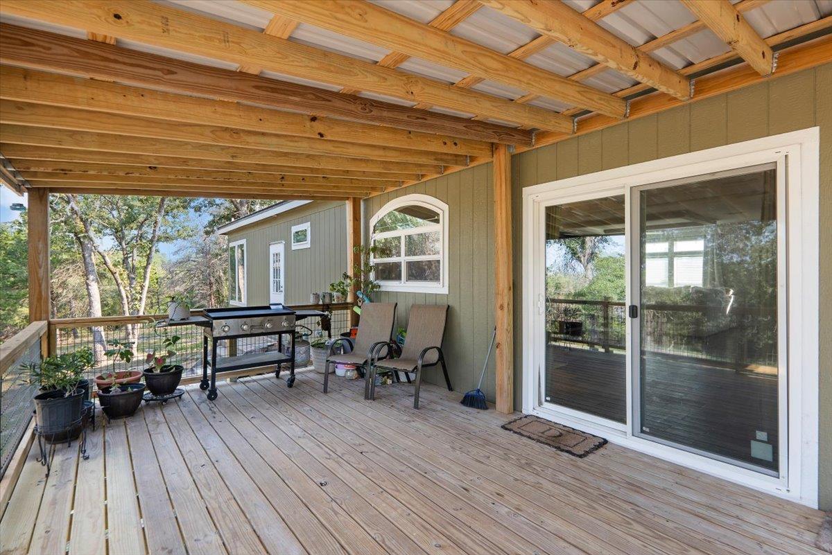 5040 County Road 320, Rockdale, TX 76567