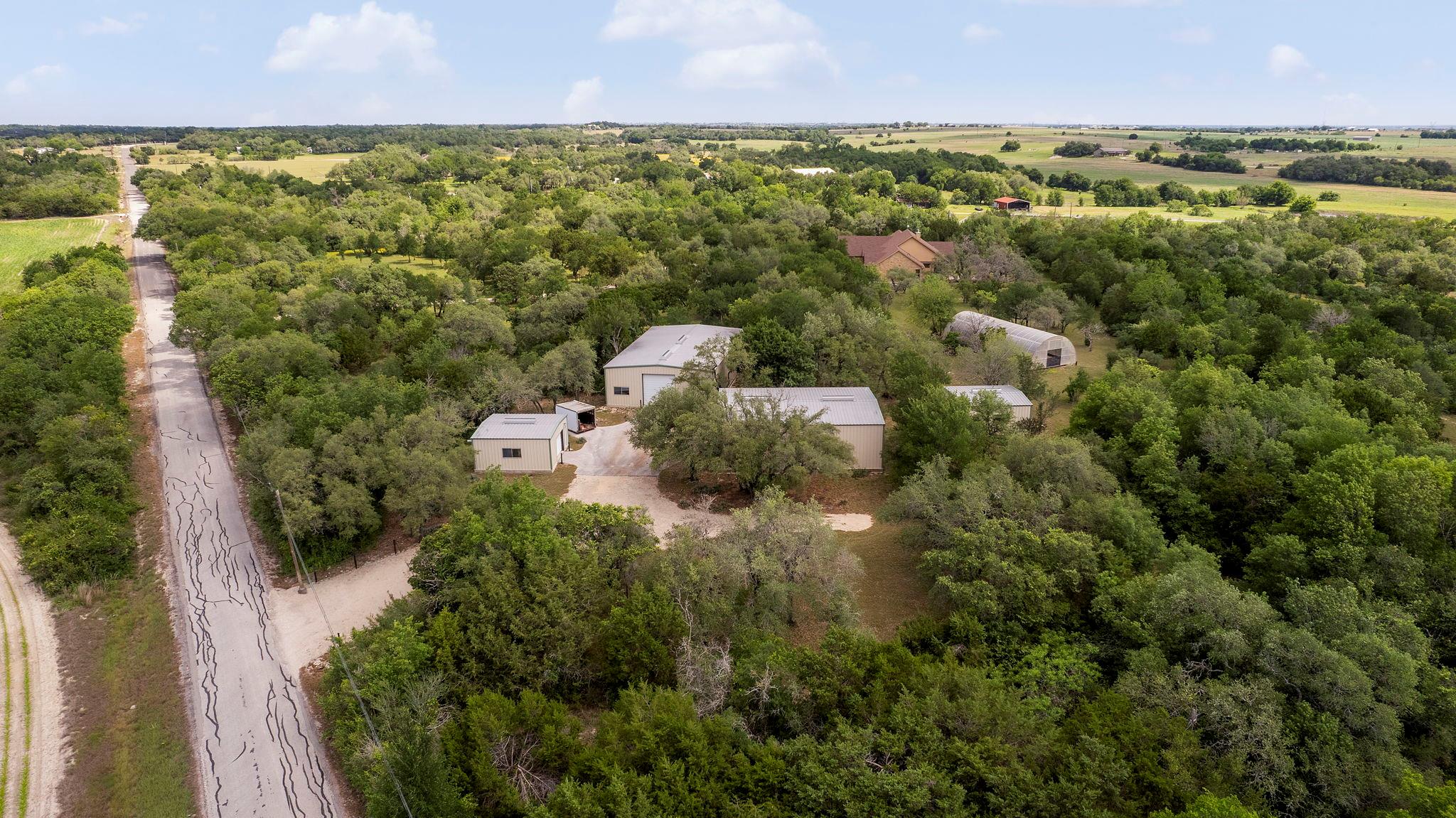 618 County Road 156, Granger, TX 76530