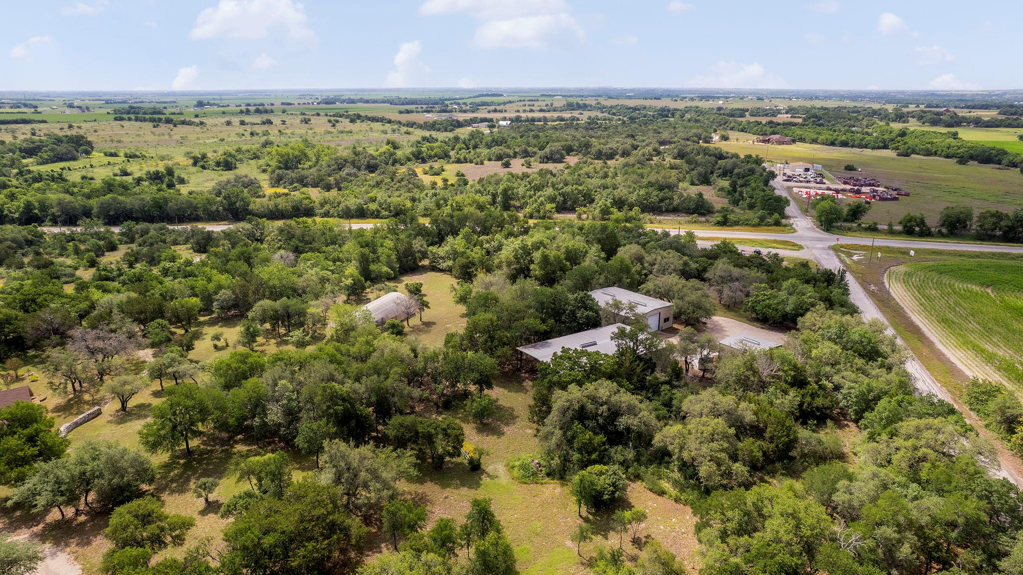 618 County Road 156, Granger, TX 76530