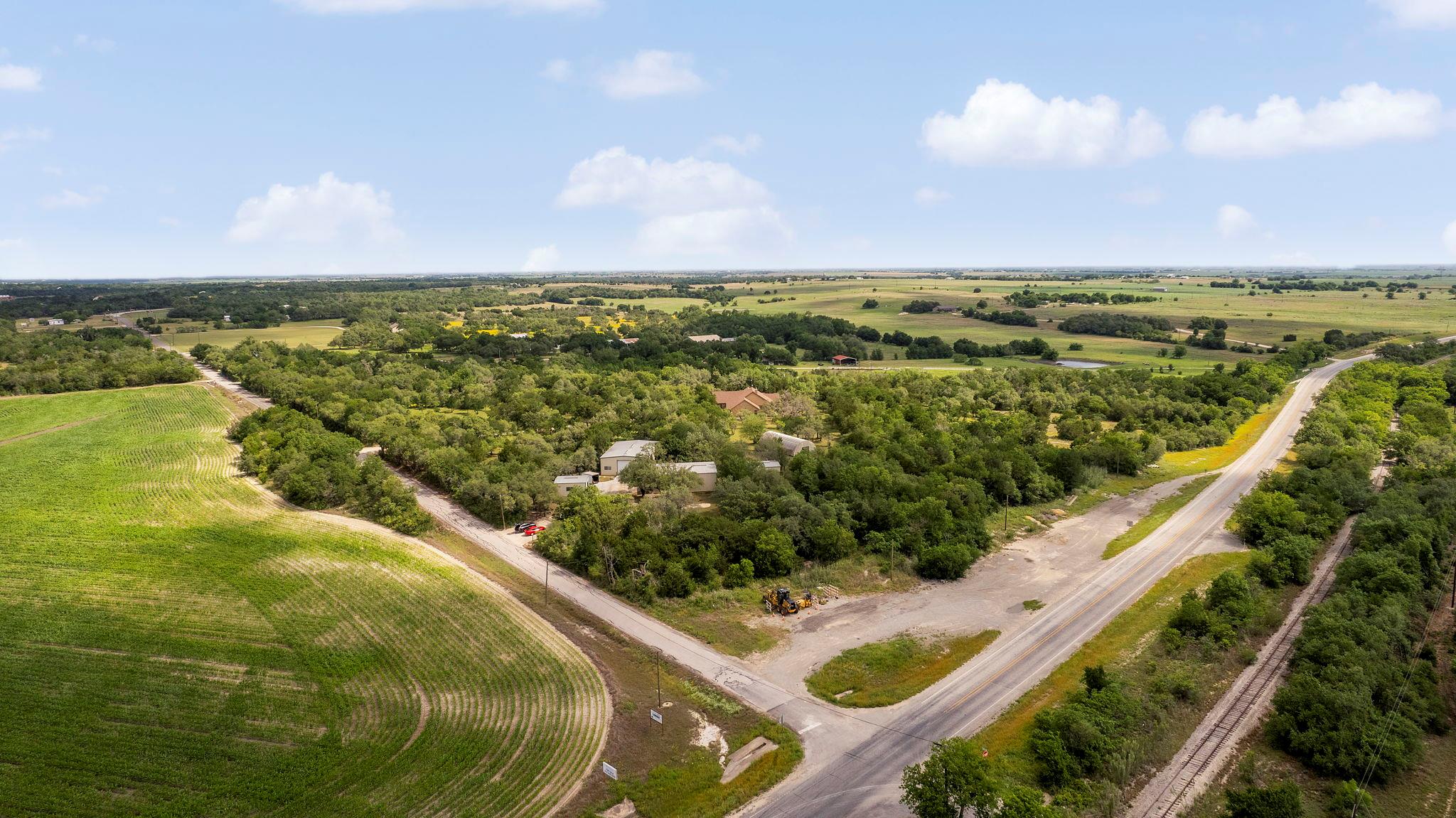 618 County Road 156, Granger, TX 76530