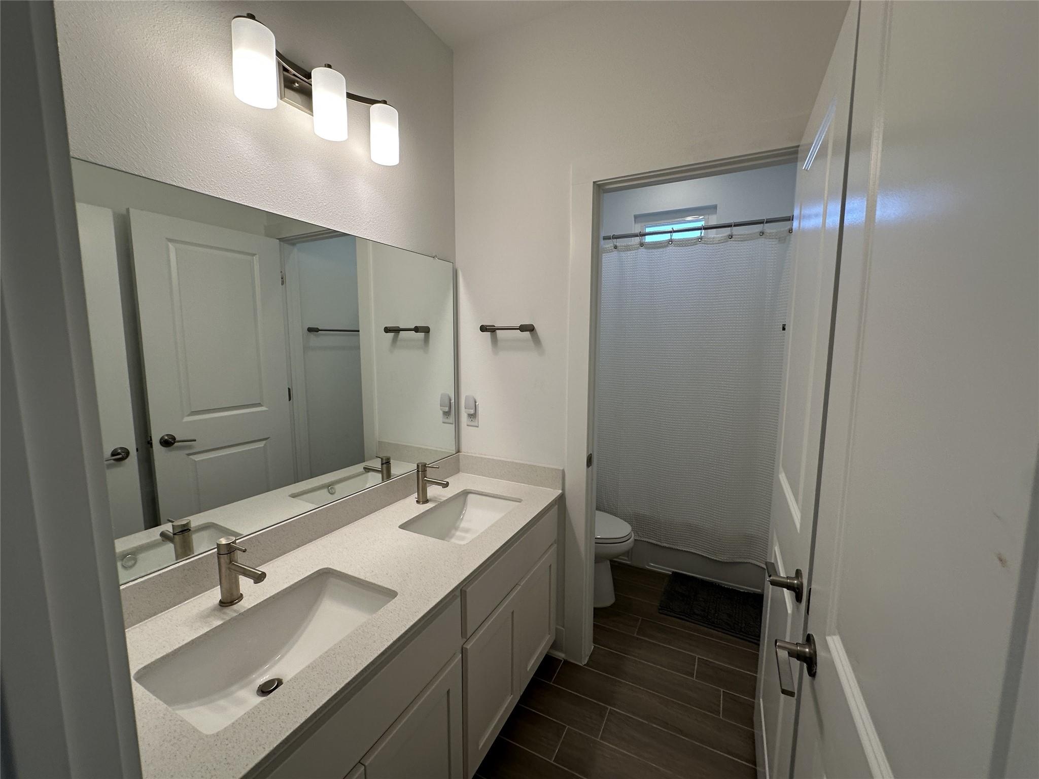 4412 Tilley St # E, Austin, TX 78723