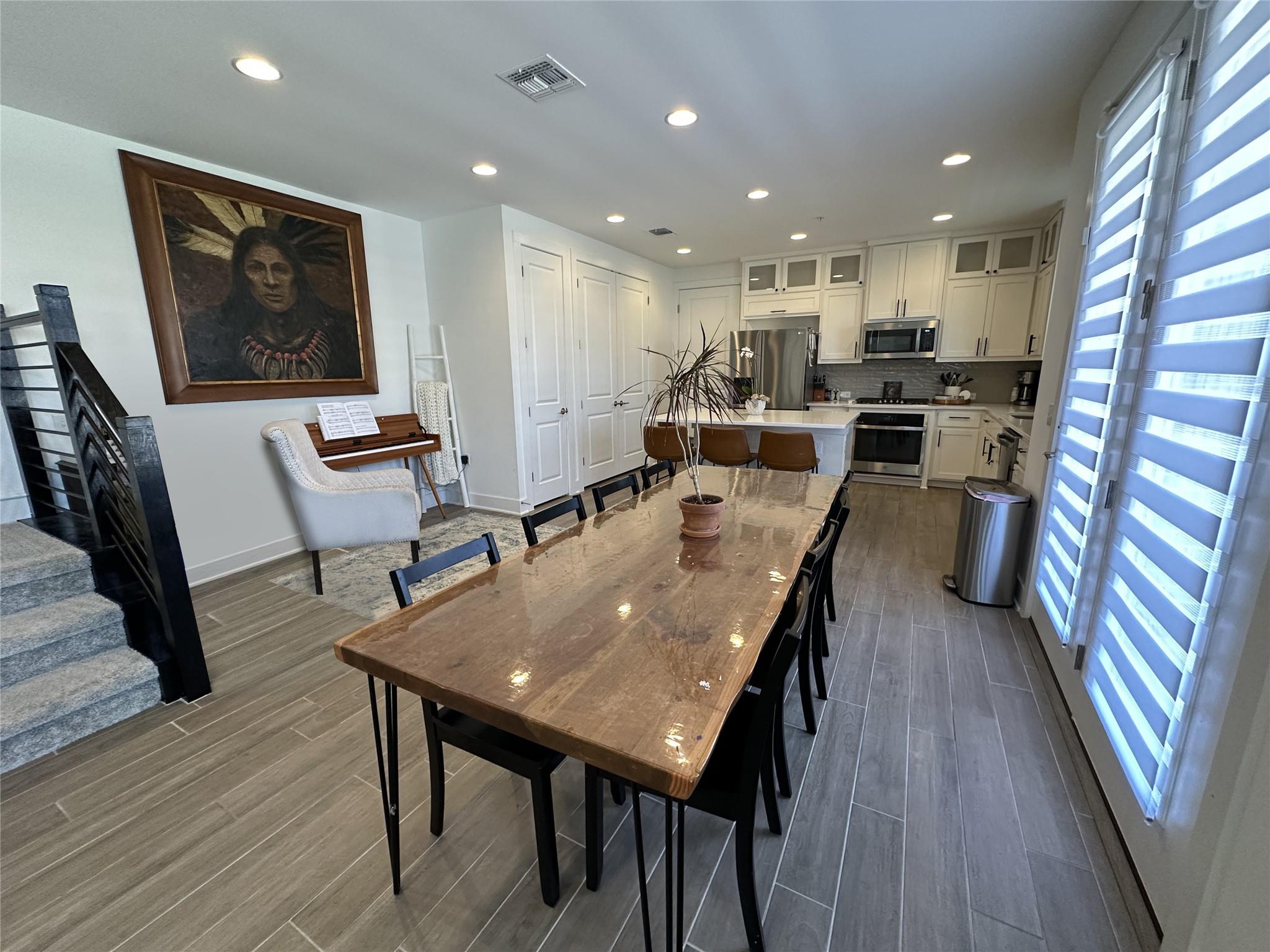 4412 Tilley St # E, Austin, TX 78723