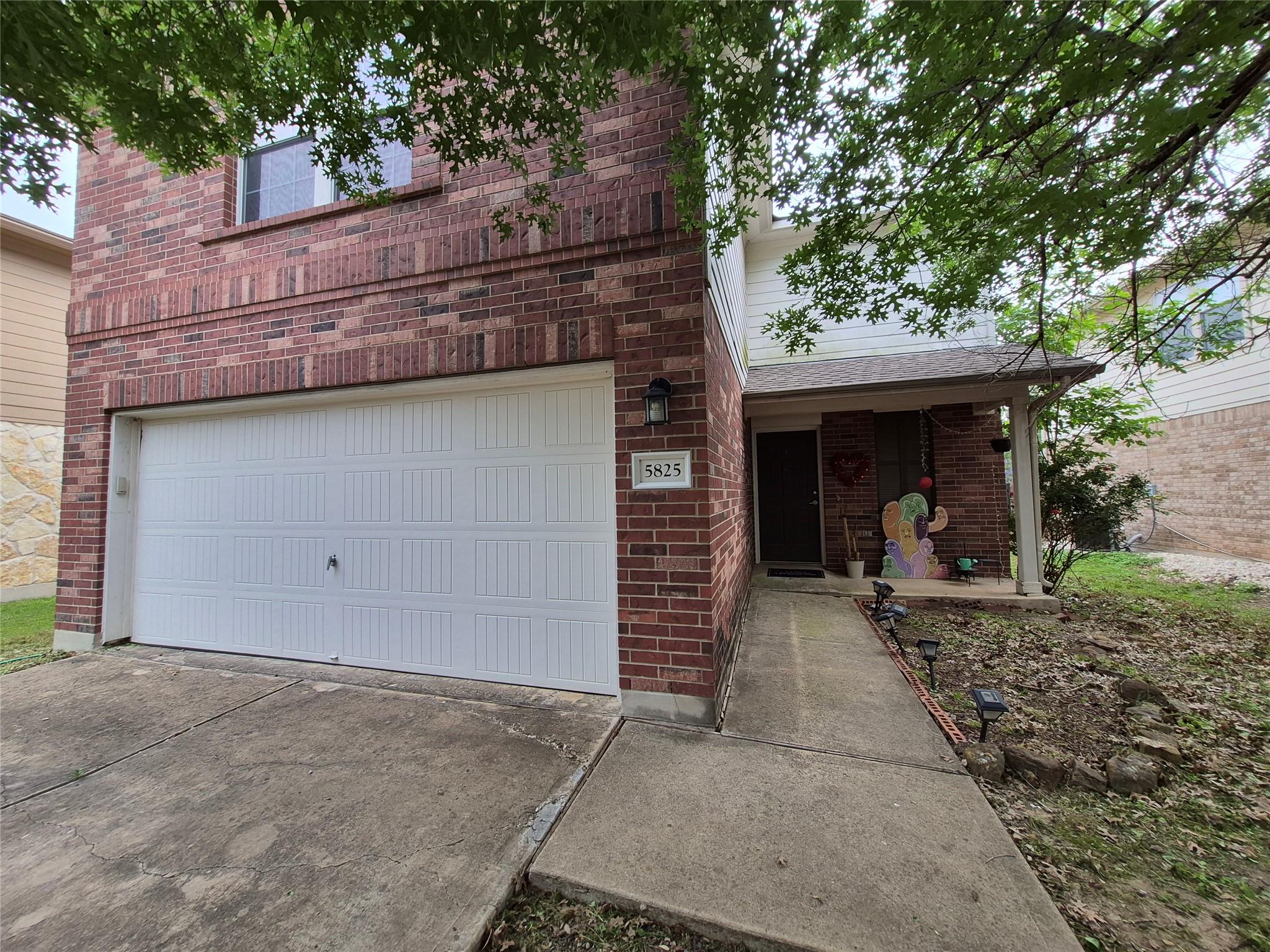 5825 Silver Screen Dr, Austin, TX 78747