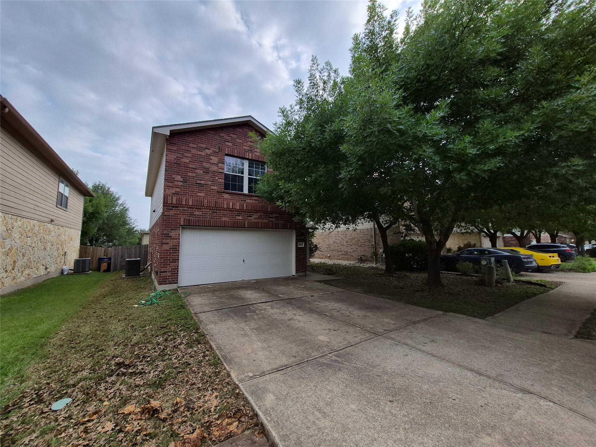 5825 Silver Screen Dr, Austin, TX 78747