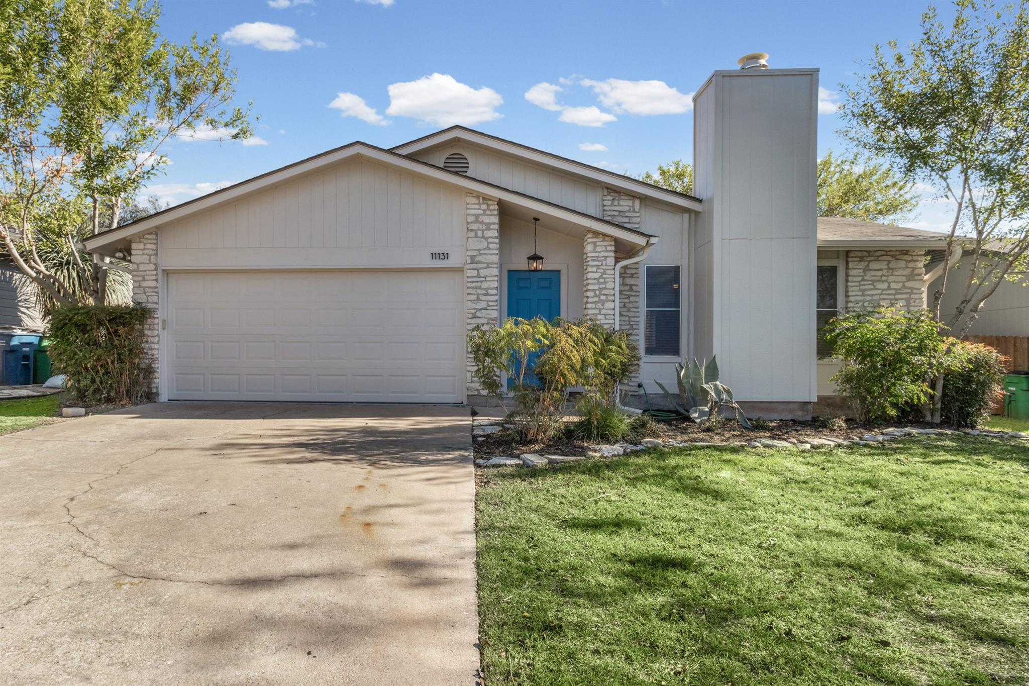 11131 Henge Dr, Austin, TX 78759