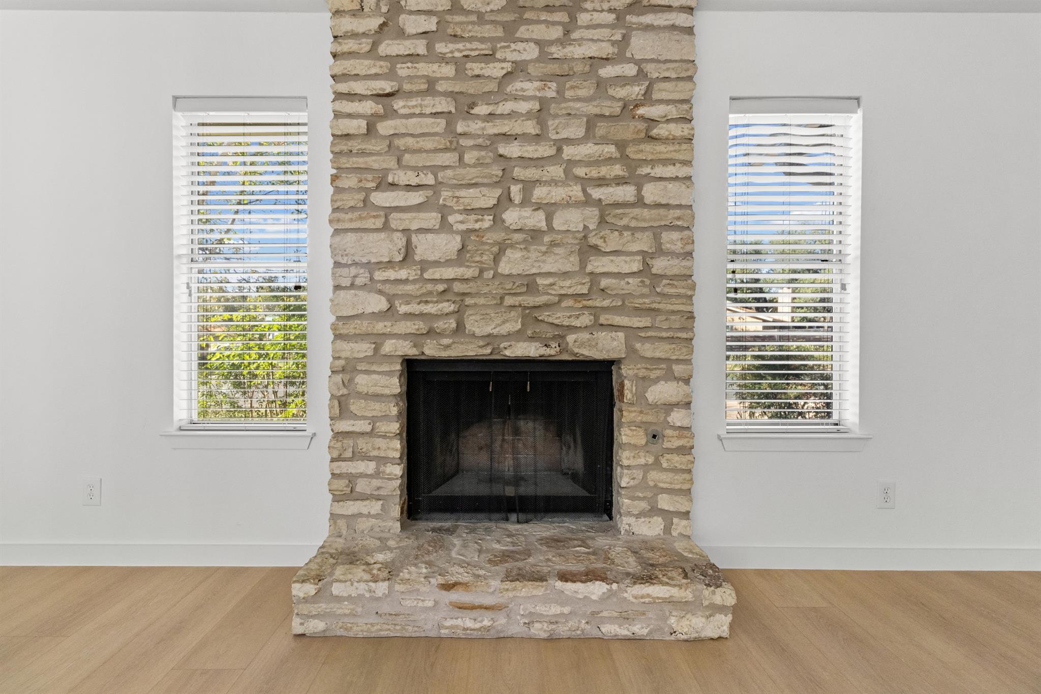 11131 Henge Dr, Austin, TX 78759