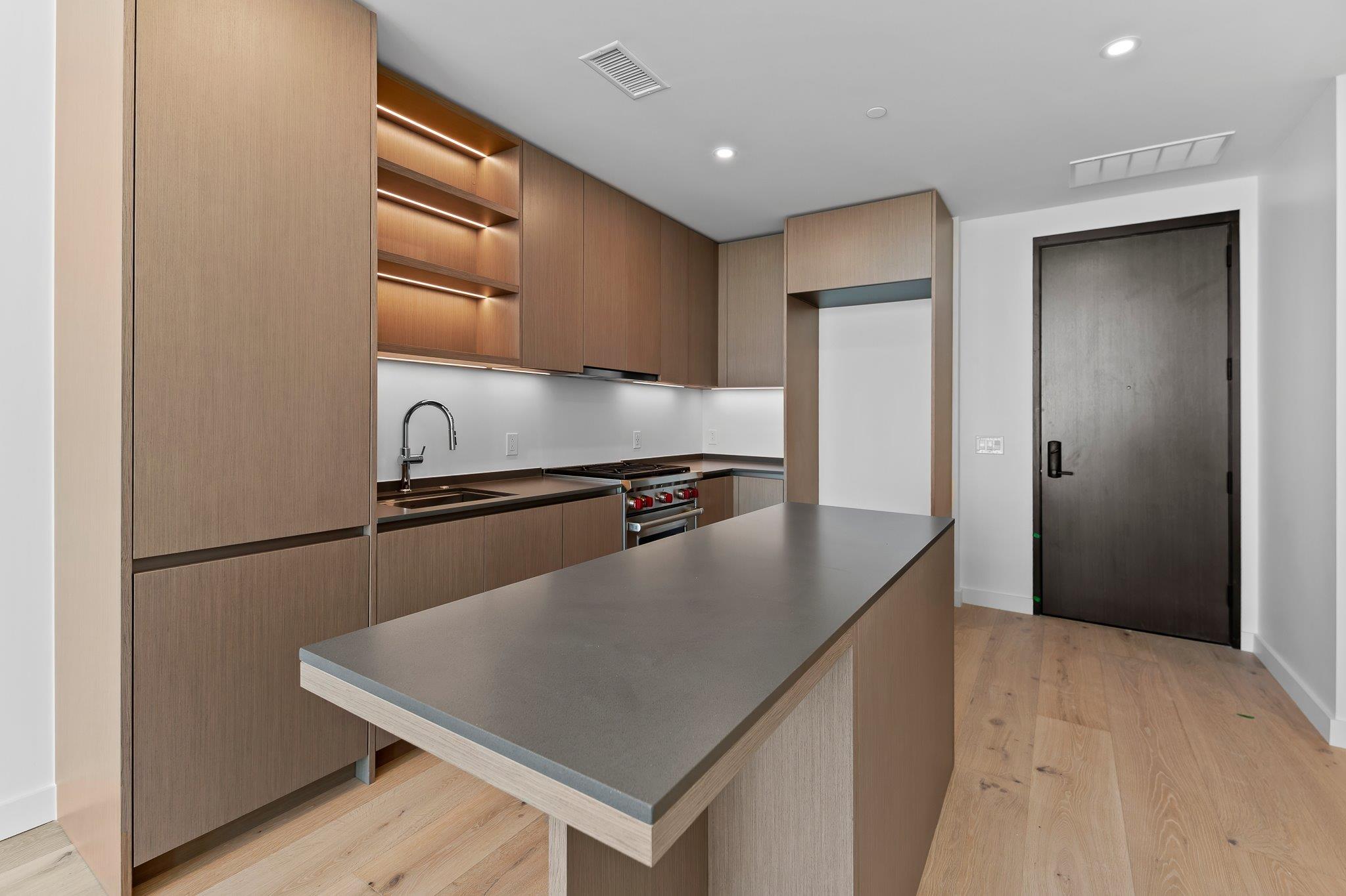 610 Davis St # 5206, Austin, TX 78701