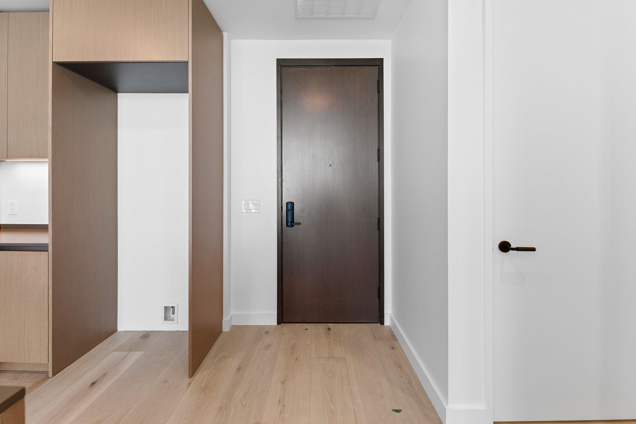 610 Davis St # 5206, Austin, TX 78701