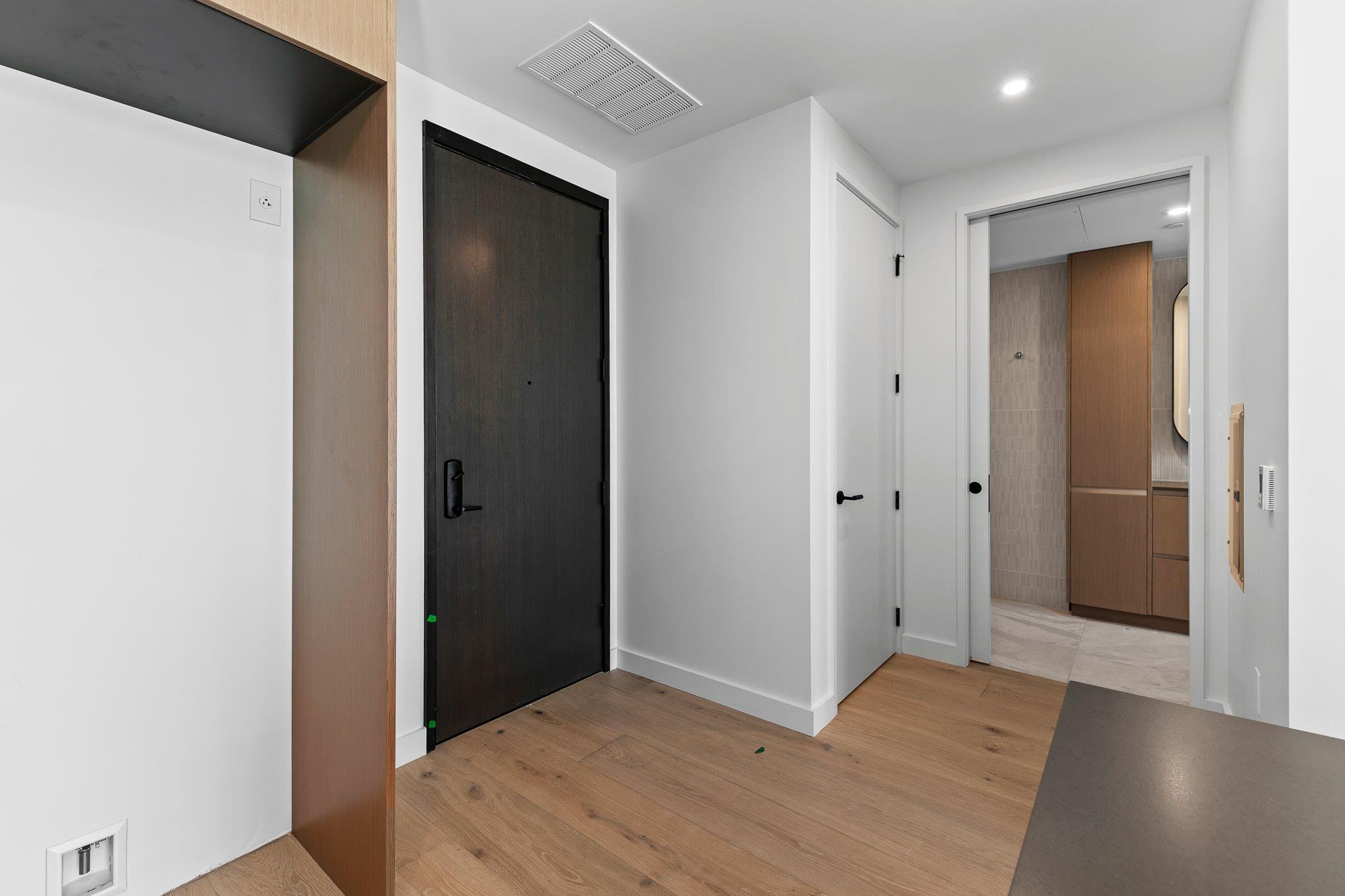 610 Davis St # 5206, Austin, TX 78701