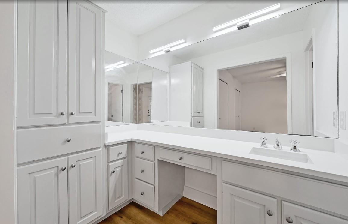 2407 Winsted Ln # B, Austin, TX 78703