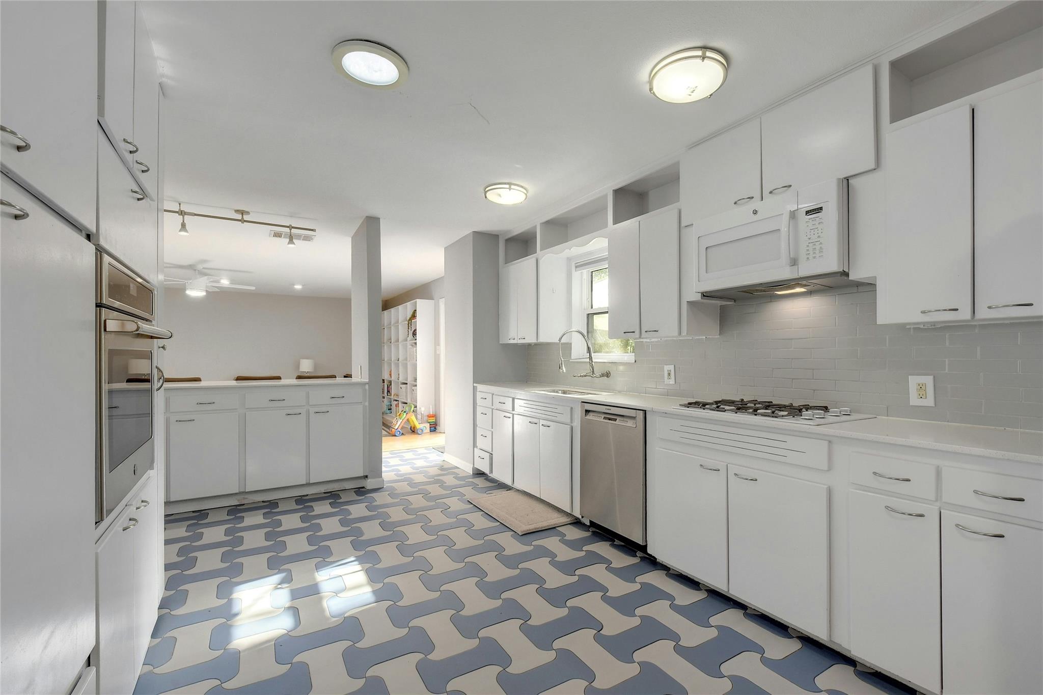 1500 Northridge Dr, Austin, TX 78723
