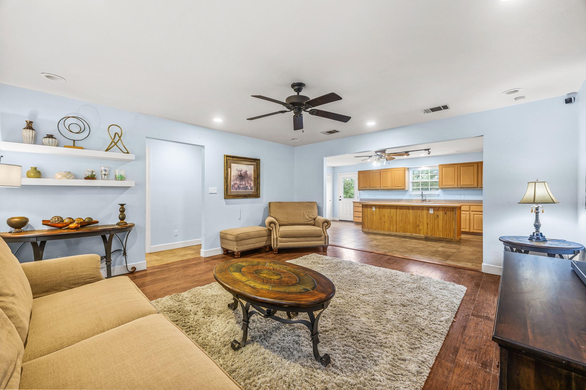 2110 Spring Valley Dr, Dripping Springs, TX 78620