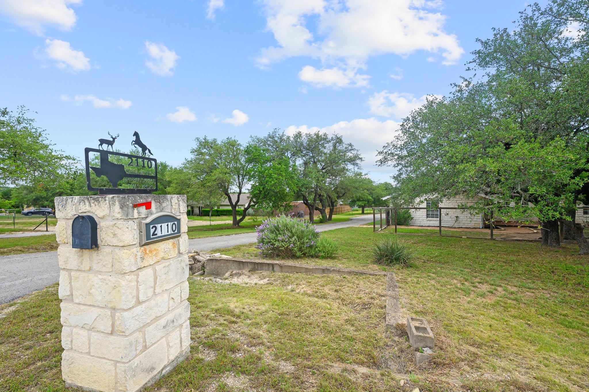 2110 Spring Valley Dr, Dripping Springs, TX 78620