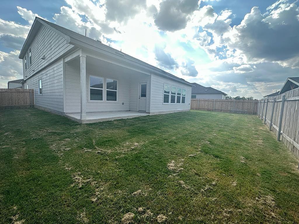 160 River Rise Rd, Kyle, TX 78640