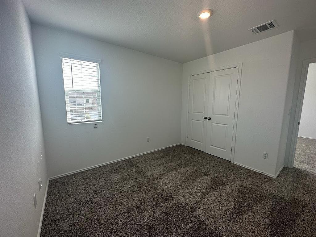 160 River Rise Rd, Kyle, TX 78640