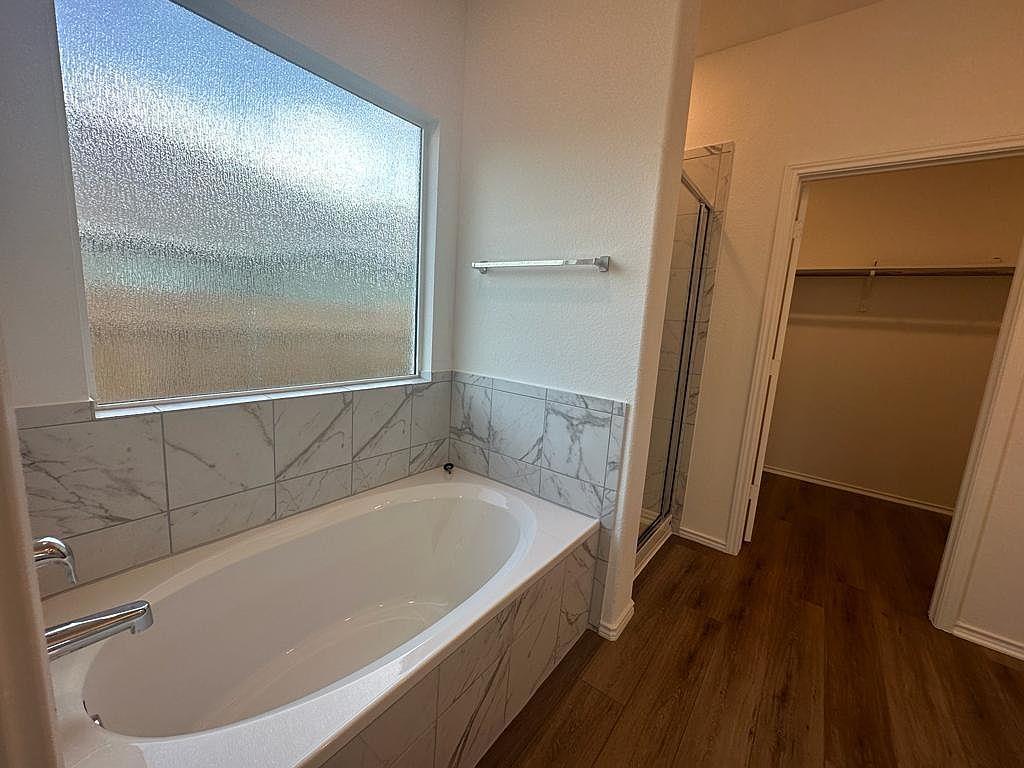 160 River Rise Rd, Kyle, TX 78640