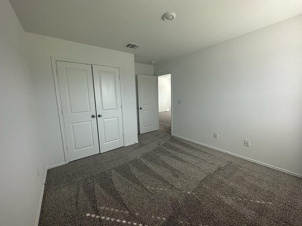 160 River Rise Rd, Kyle, TX 78640