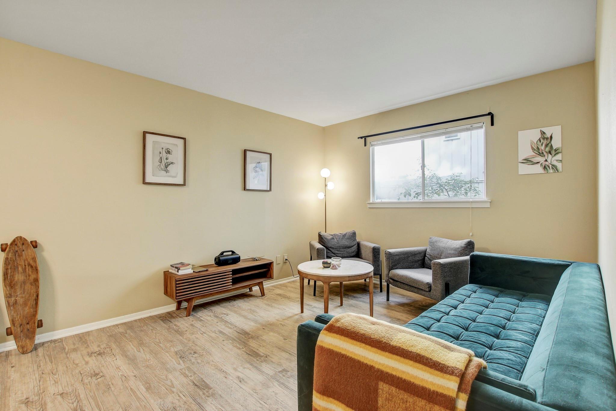 803 W 28th St # 103, Austin, TX 78705