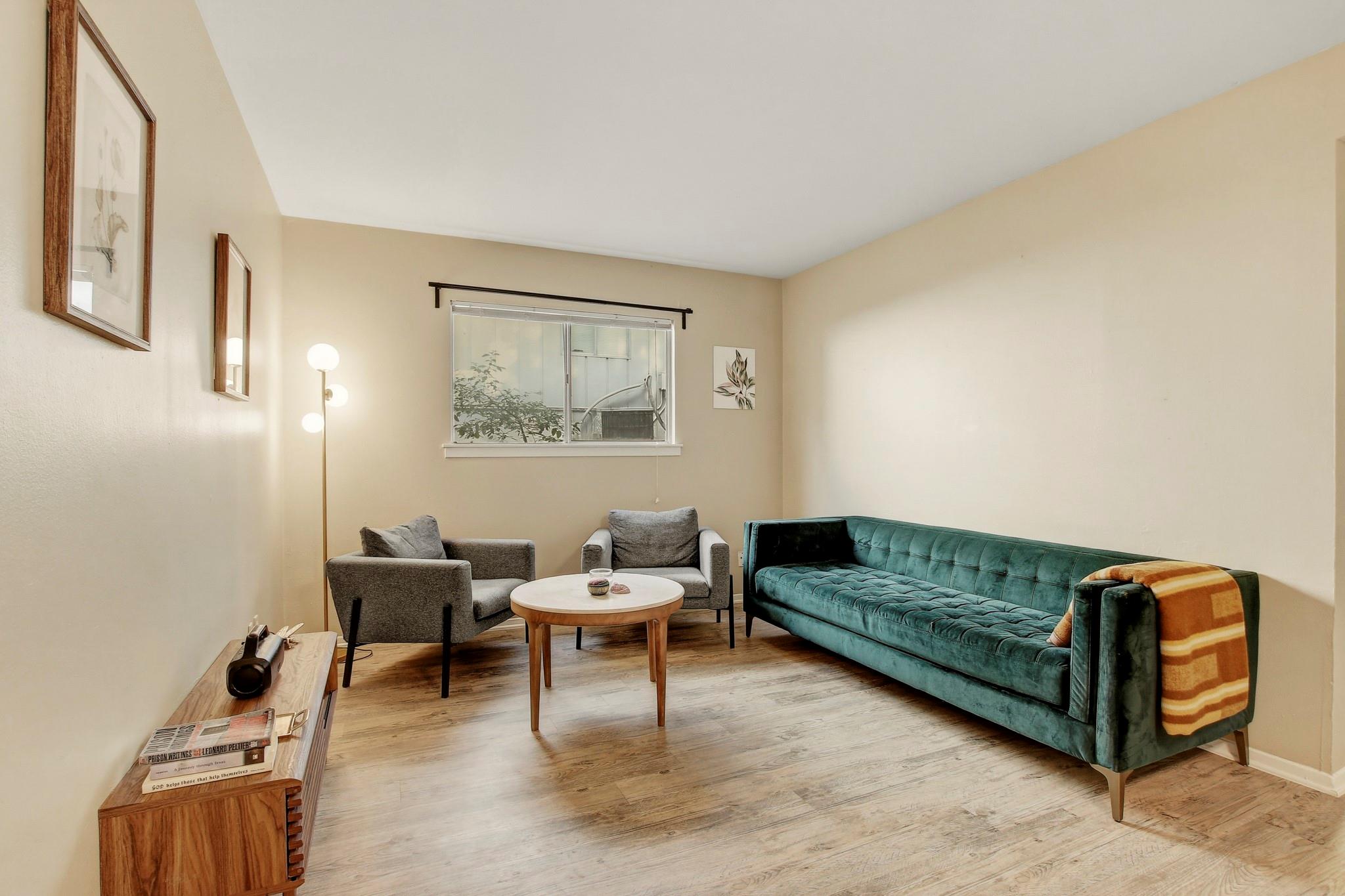 803 W 28th St # 103, Austin, TX 78705