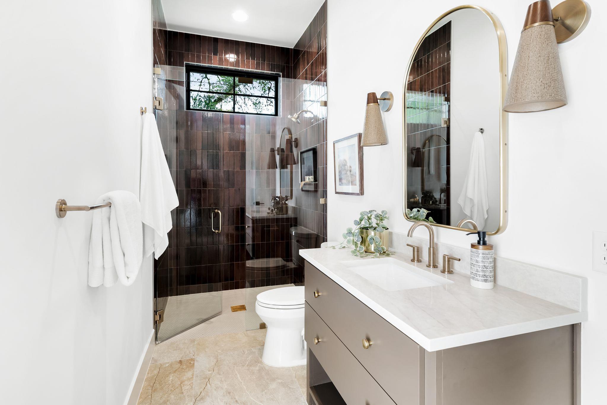 2703 Oak Park Dr, Austin, TX 78704