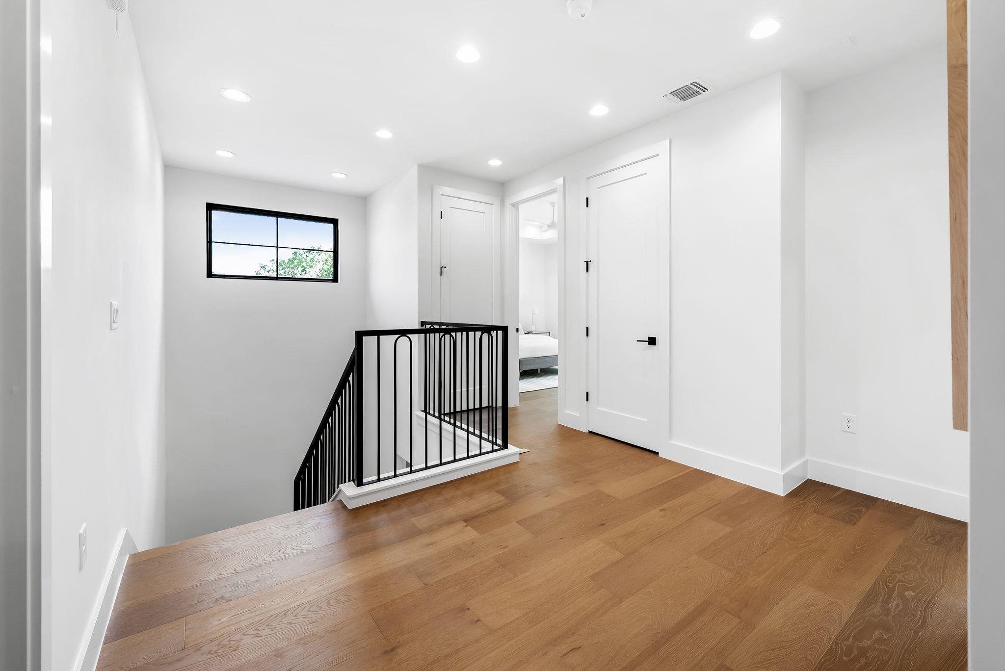 2703 Oak Park Dr, Austin, TX 78704