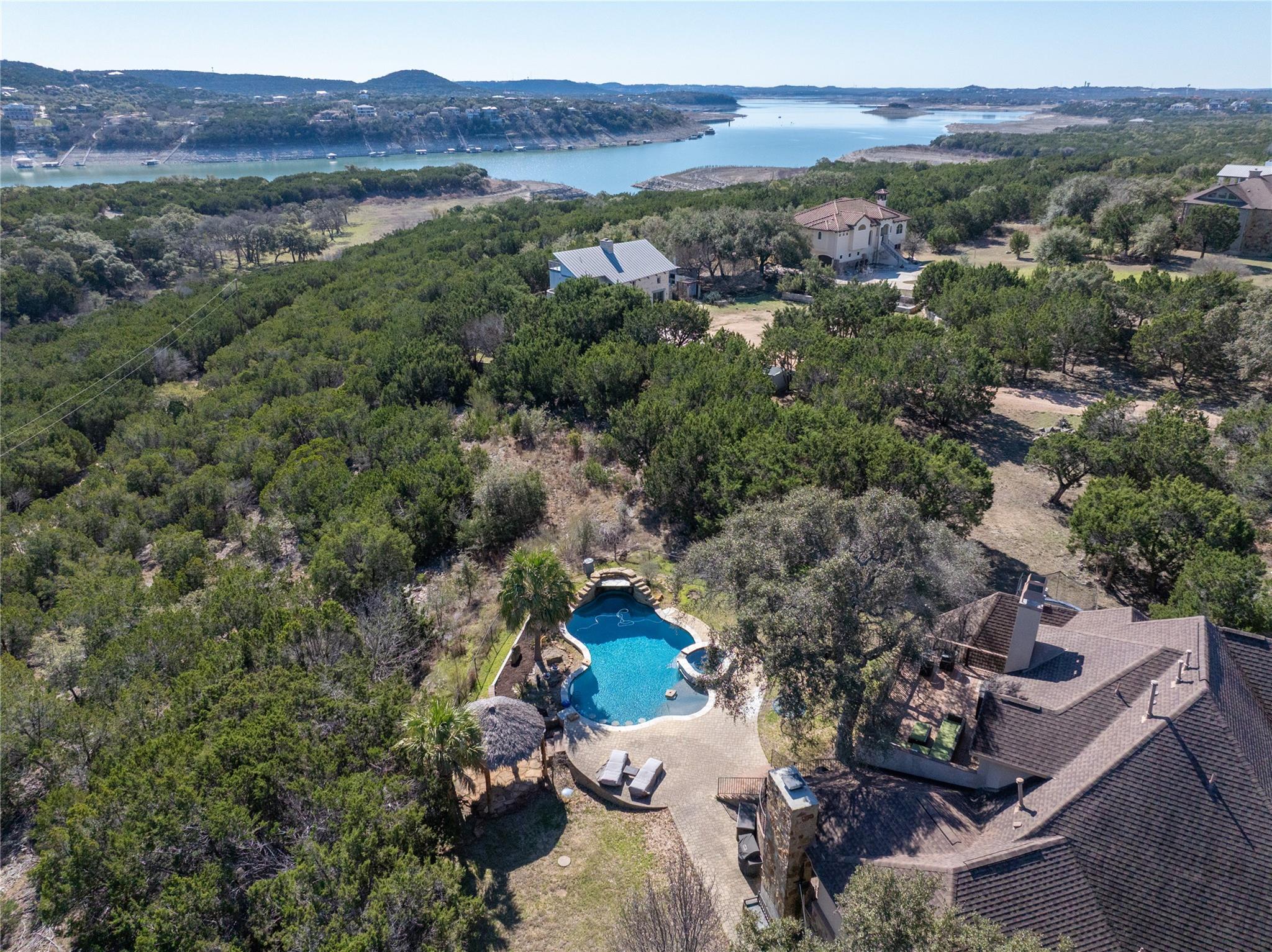 8211 Moon Rise Trl, Jonestown, TX 78645