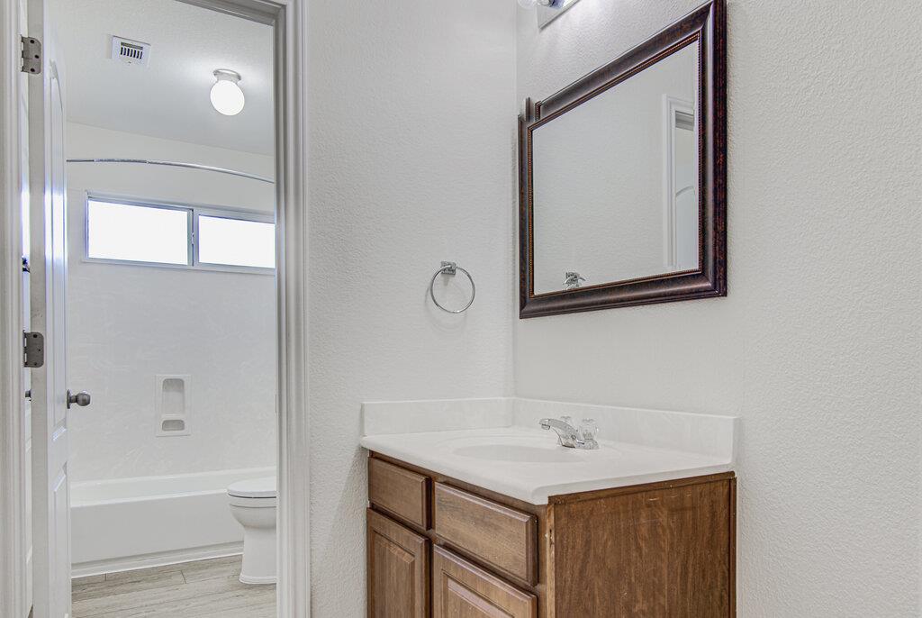 903 Fork Ridge Path, Round Rock, TX 78665