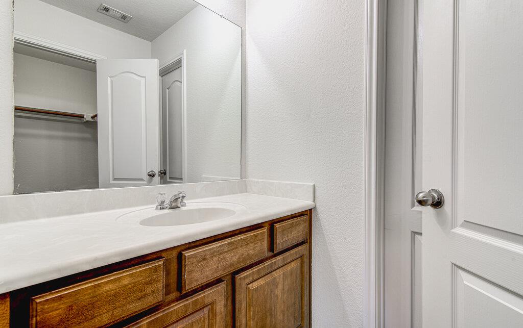 903 Fork Ridge Path, Round Rock, TX 78665