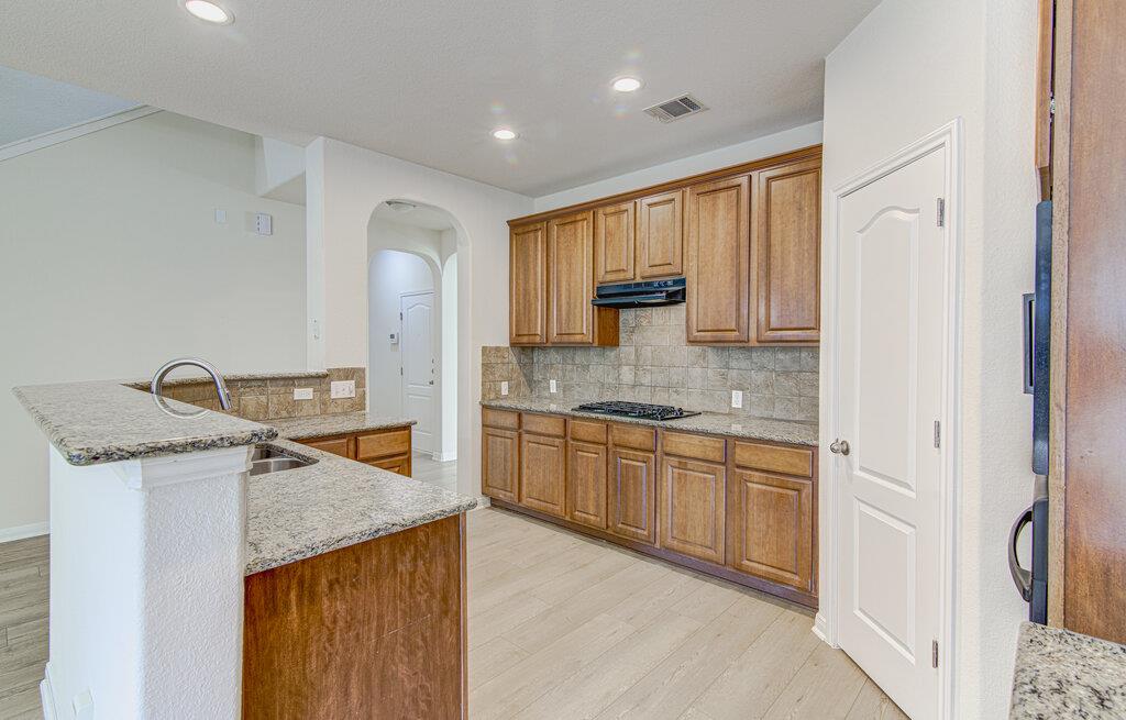 903 Fork Ridge Path, Round Rock, TX 78665