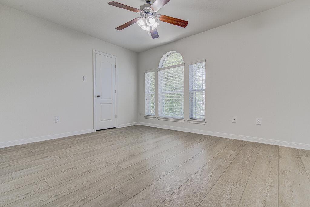 903 Fork Ridge Path, Round Rock, TX 78665